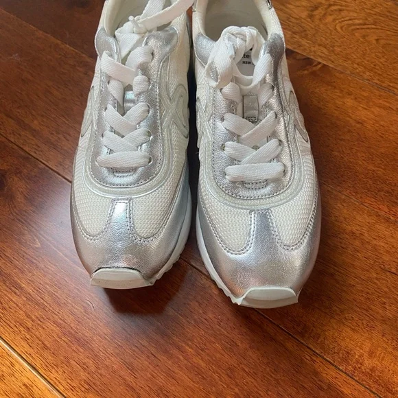 Kate spade silver sneakers 8 - Picture 3 of 7